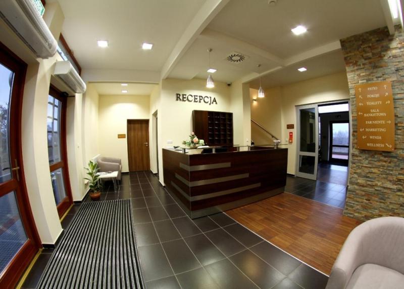 Hotel Aviator Kielce "Business Hotel Medical & Spa" Экстерьер фото