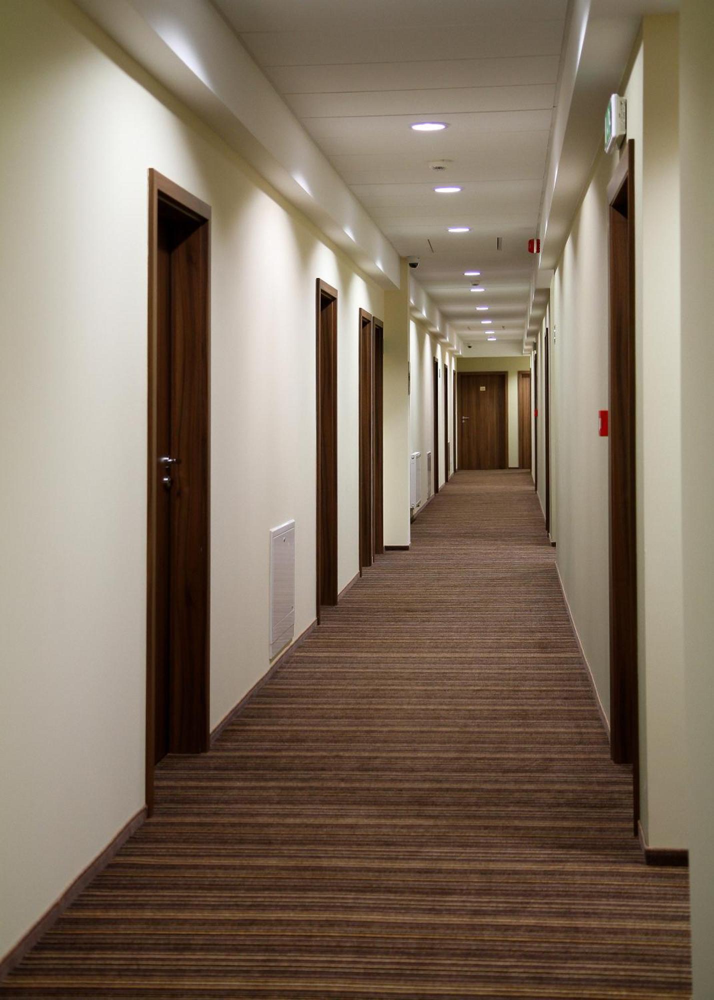 Hotel Aviator Kielce "Business Hotel Medical & Spa" Экстерьер фото
