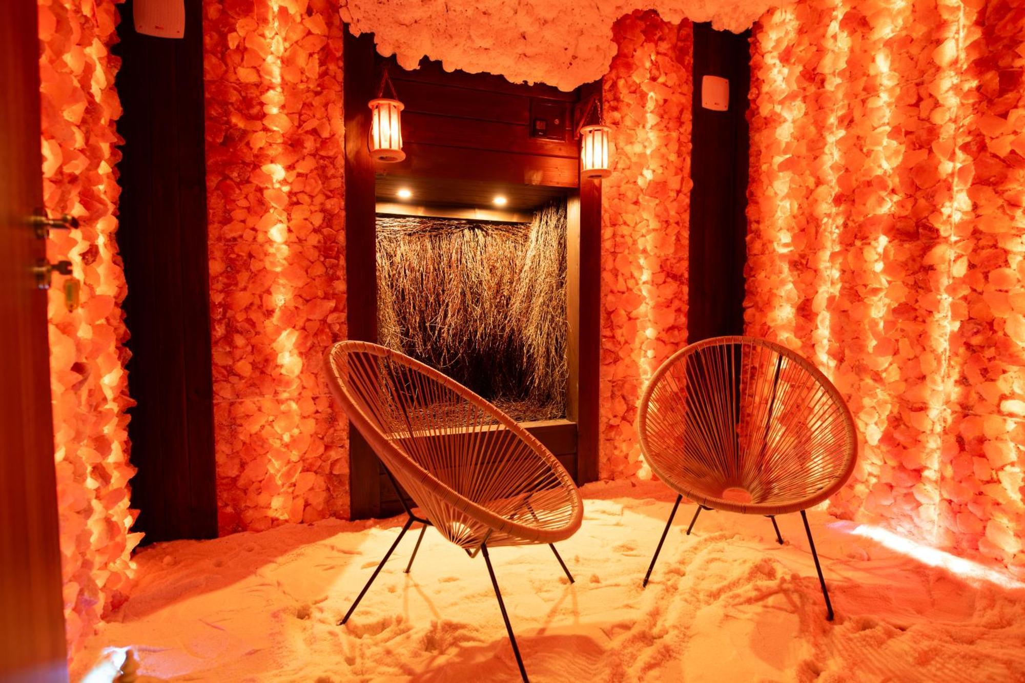 Hotel Aviator Kielce "Business Hotel Medical & Spa" Экстерьер фото