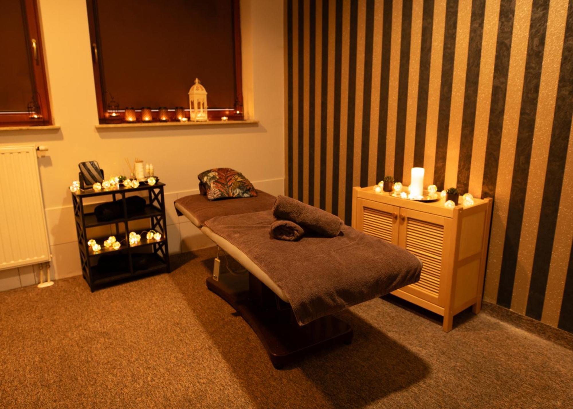 Hotel Aviator Kielce "Business Hotel Medical & Spa" Экстерьер фото