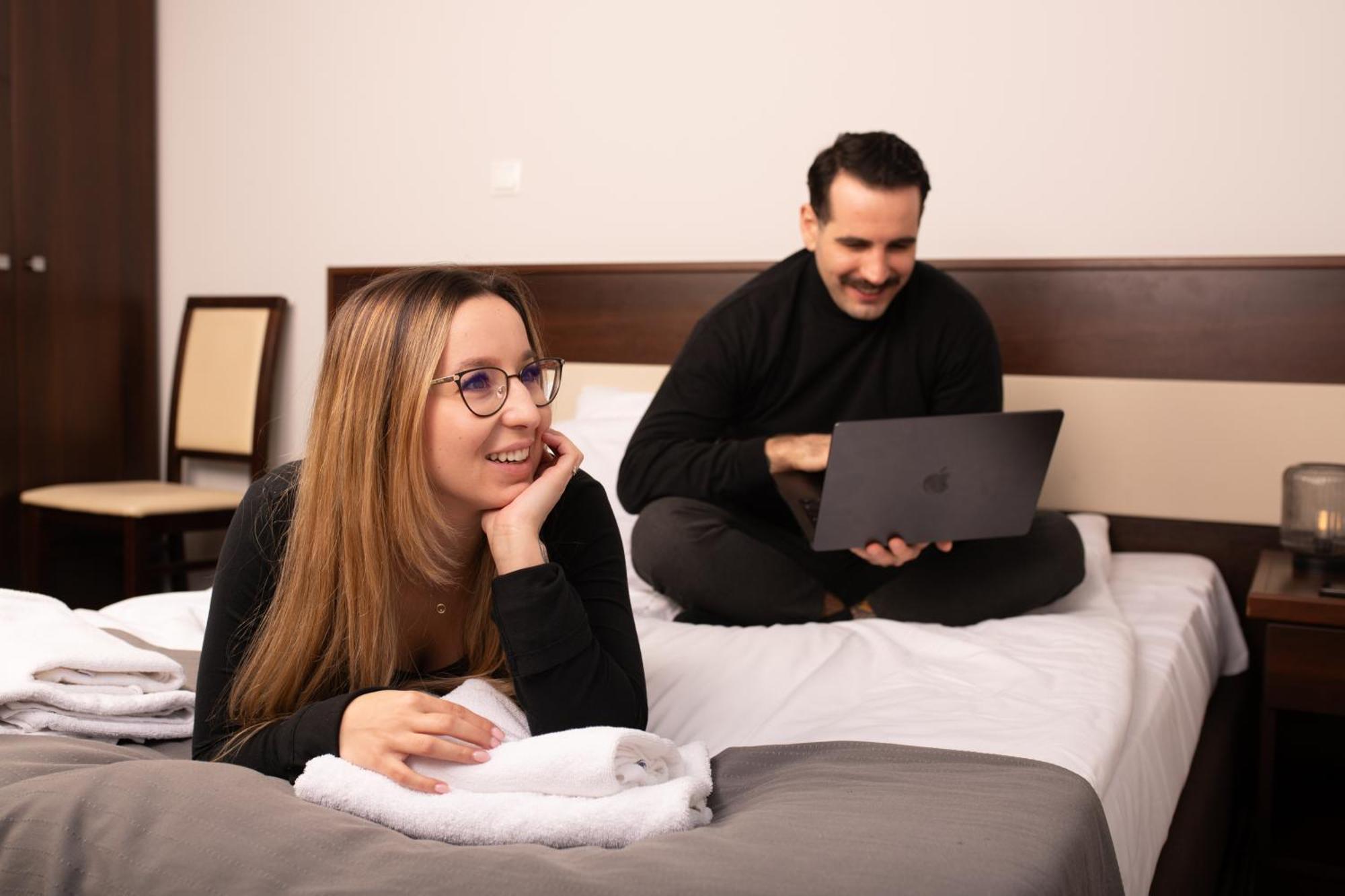 Hotel Aviator Kielce "Business Hotel Medical & Spa" Экстерьер фото
